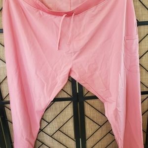 Mandala 4x mauve scrub pants